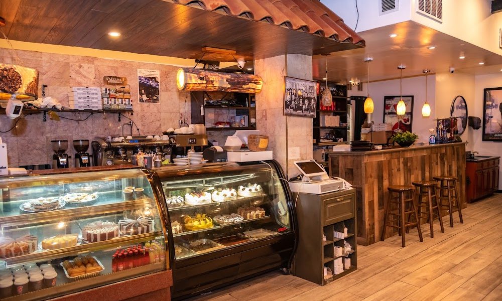 Luna Cafe