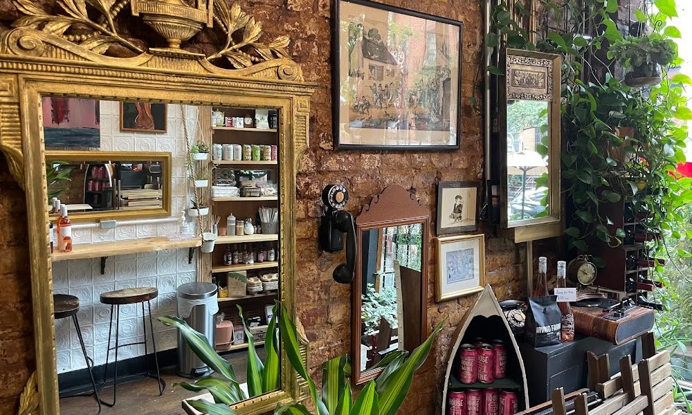 The Little Sweet Café