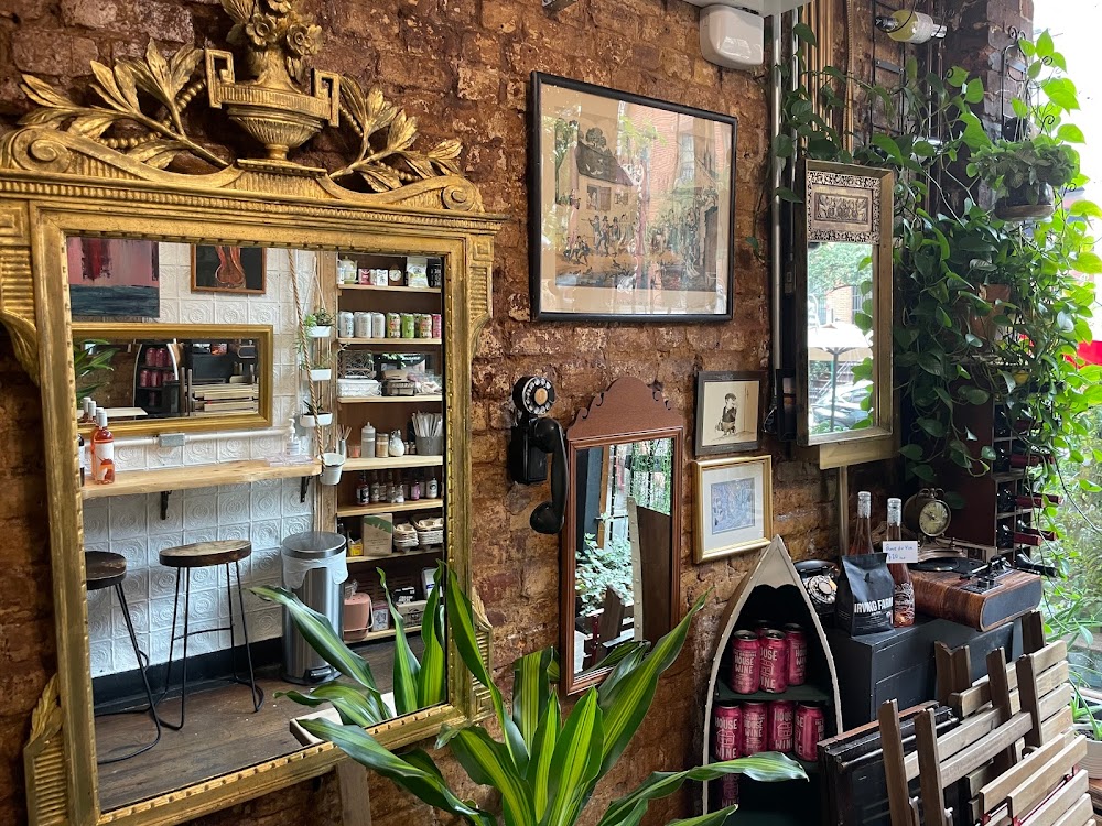 The Little Sweet Café